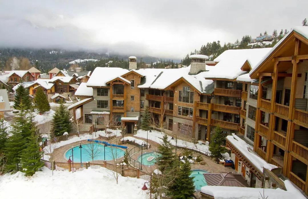 First Tracks Lodge, By Lodging Ovations-1
