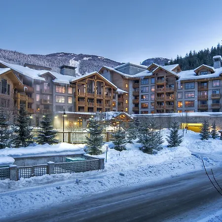 First Tracks Lodge, By Lodging Ovations-3
